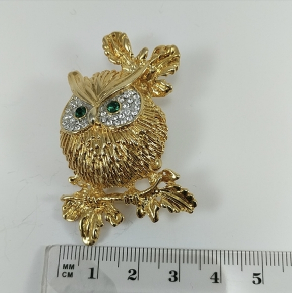 ๐จ๐ฆ Vintage Inspired Owl Design Brooch - Picture 3 of 4
